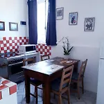 In Piazzetta - Semesterbostad *